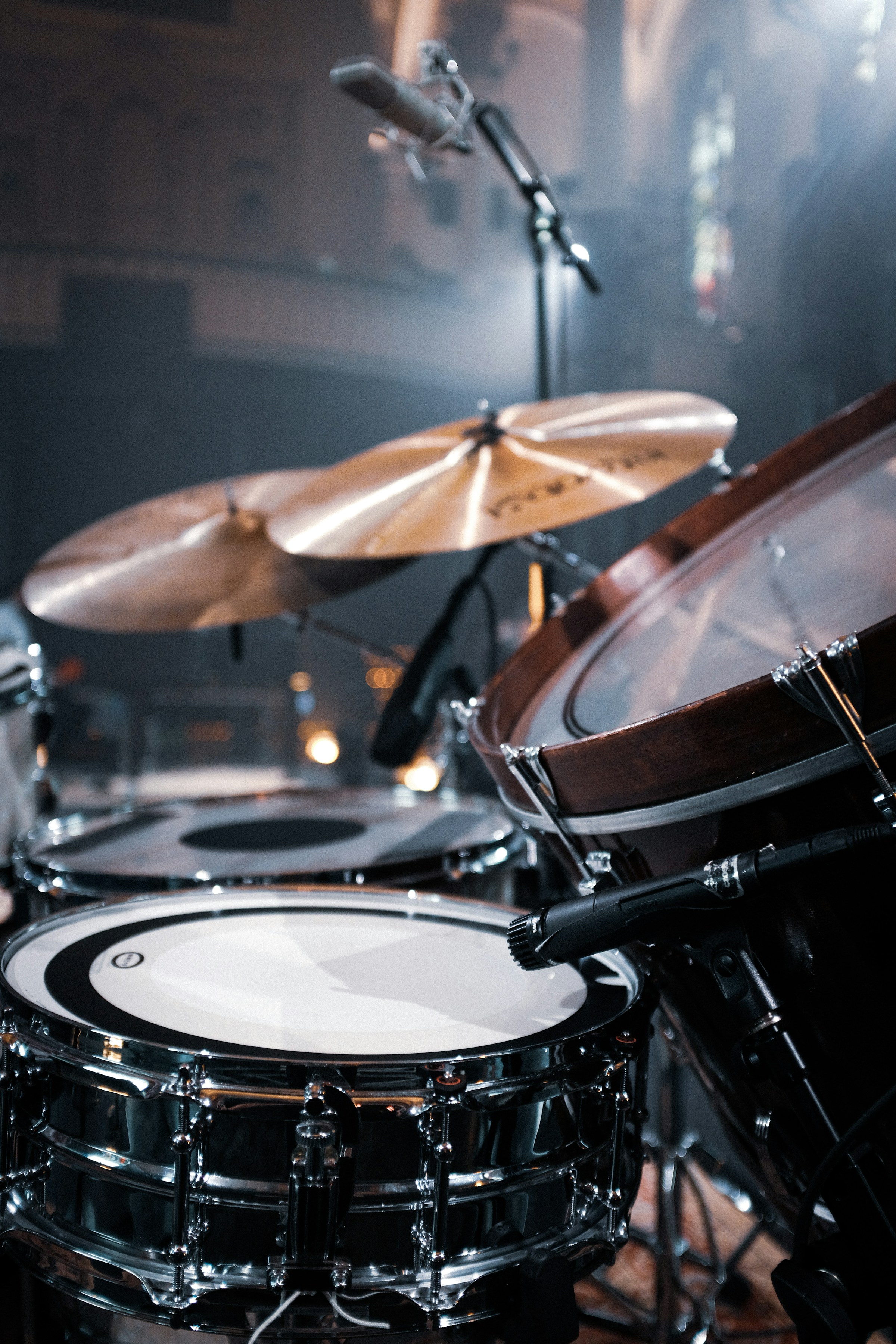 Drum Kits & Percussion - Professional Audio-Visual Equipment